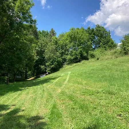 Karavan Na Louce Volenice (Pribram)