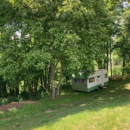 Karavan Na Louce Campsite