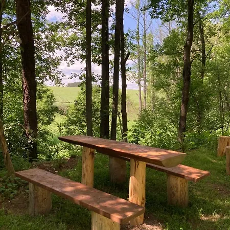 캠프장 Karavan Na Louce